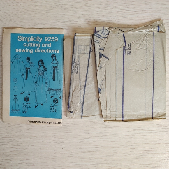 Vintage 1971 Simplicity 9259 Pattern Dress Bolero - Picture 7 of 8